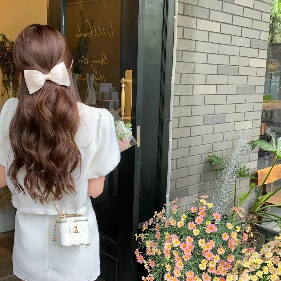 蓝色大丽花